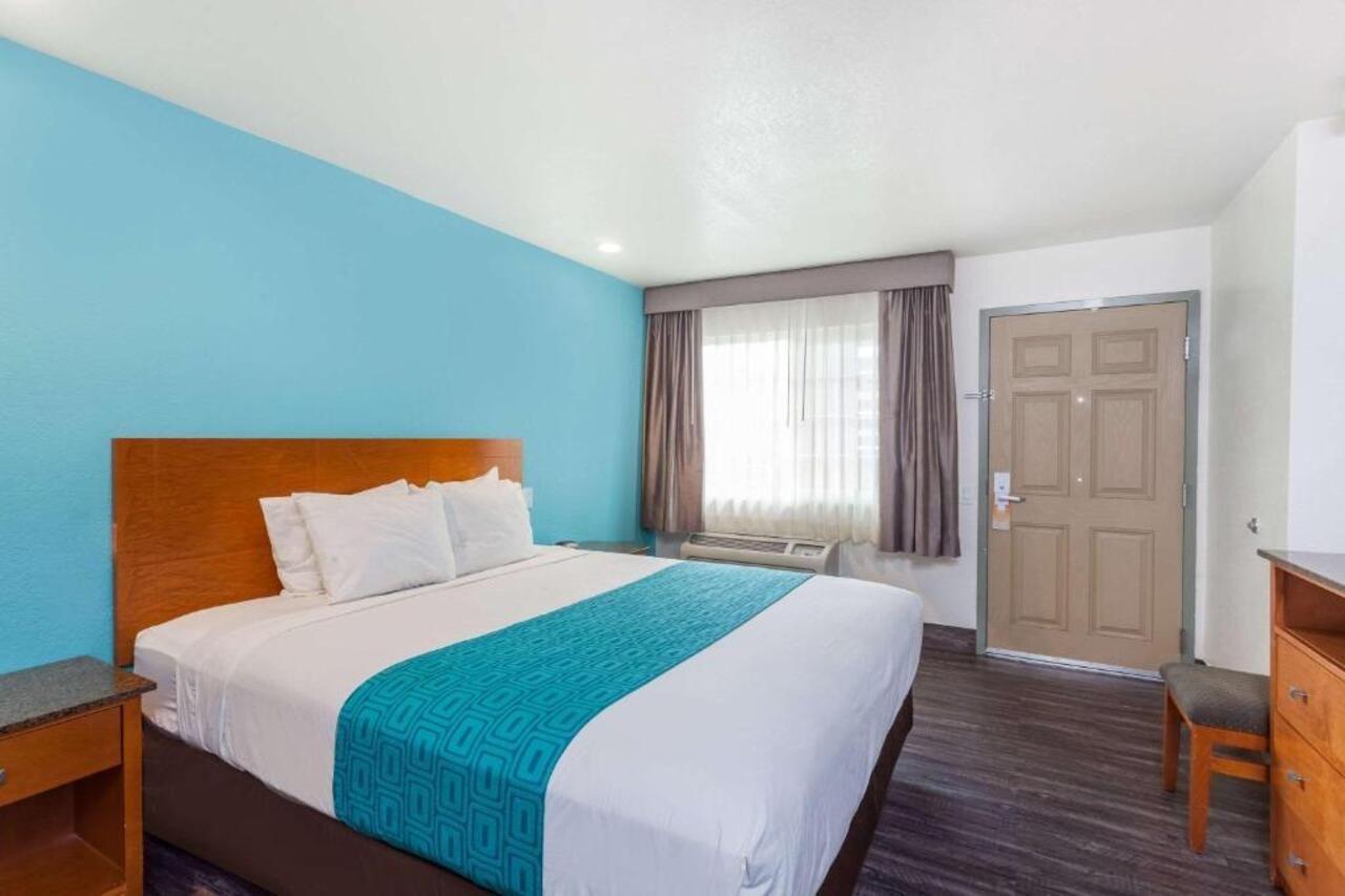 Howard Johnson By Wyndham National City/San Diego South Zewnętrze zdjęcie