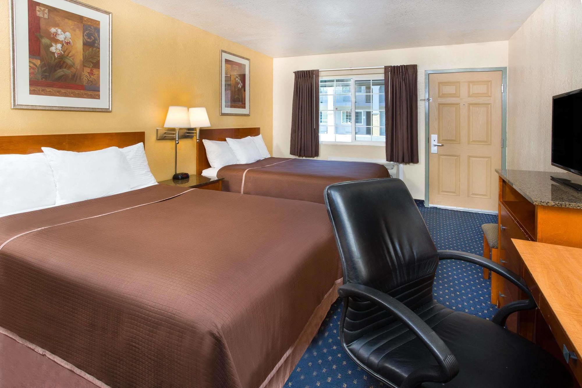 Howard Johnson By Wyndham National City/San Diego South Zewnętrze zdjęcie